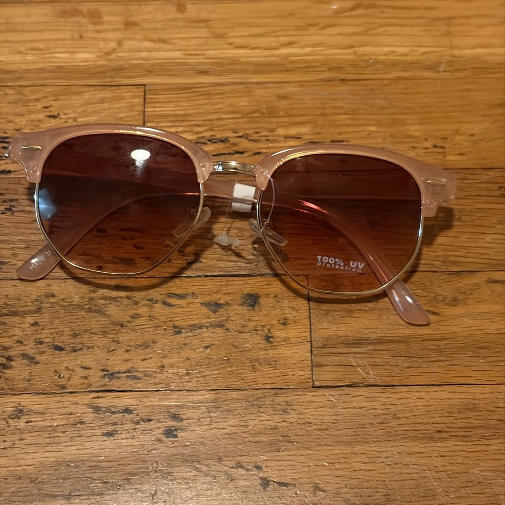 Stylish Pink Sunglasses